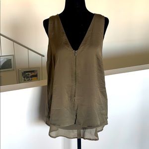 Banana Republic Flowy Top